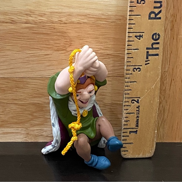 Vintage Disney QUASIMODO Hunchback of Notre Dame Grolier First Issue Ornament - Picture 11 of 14